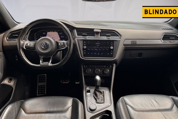 VOLKSWAGEN Tiguan 2.0 TSI R-LINE 16V TURBO GASOLINA 4P TIPTRONIC 2021/2021 VOLKSWAGEN Tiguan 2.0 TSI R-LINE 16V TURBO GASOLINA 4P TIPTRONIC 2021/2021